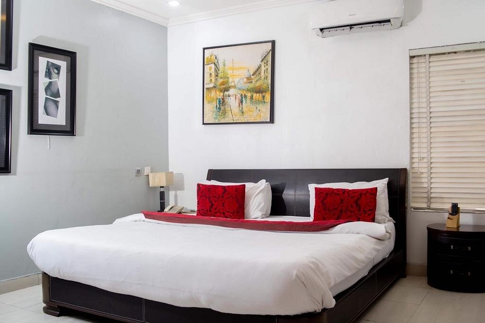 The Crib Lifestyle Hotel — photo 1