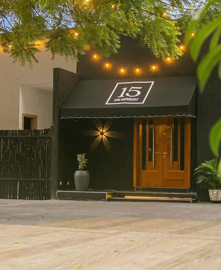 15 on herbert — photo 2