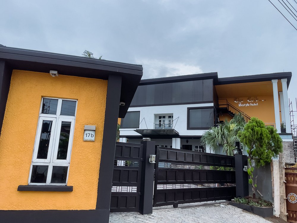 The Crib Lifestyle Hotel